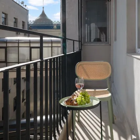 Location - Old Town Design Apartament Bucureşti