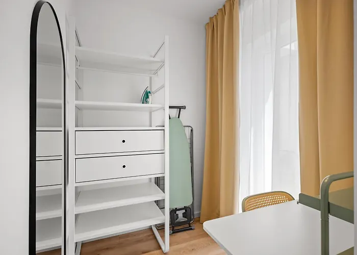 Apartment Location - Old Town Design